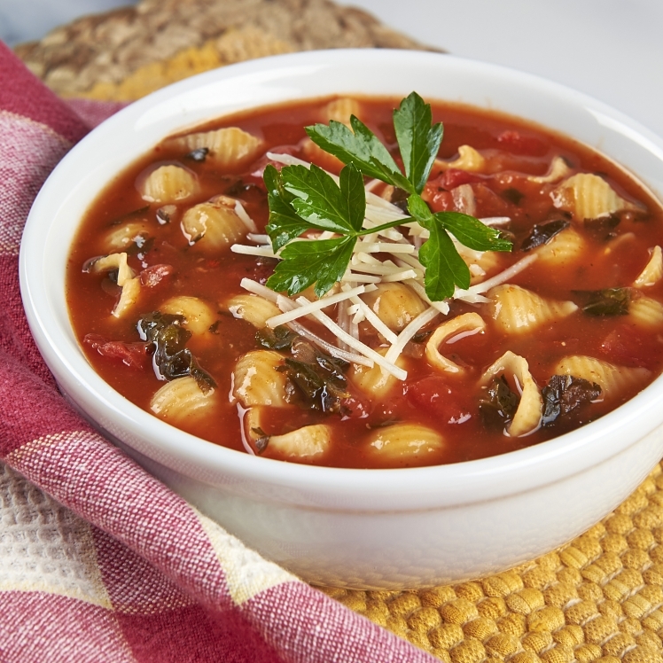 MOLLY'S KITCHEN SOUP TOMATO FLORENTINE WITH PASTA