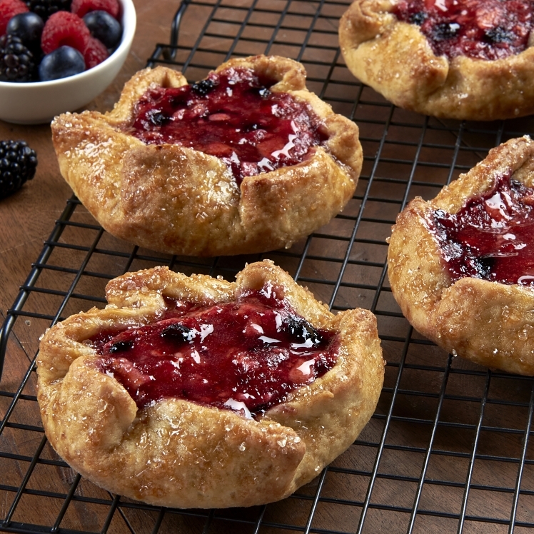 CHEF'S LINE TRIPLE BERRY RUSTIC TART 4 INCH SINGLE SERVINGS