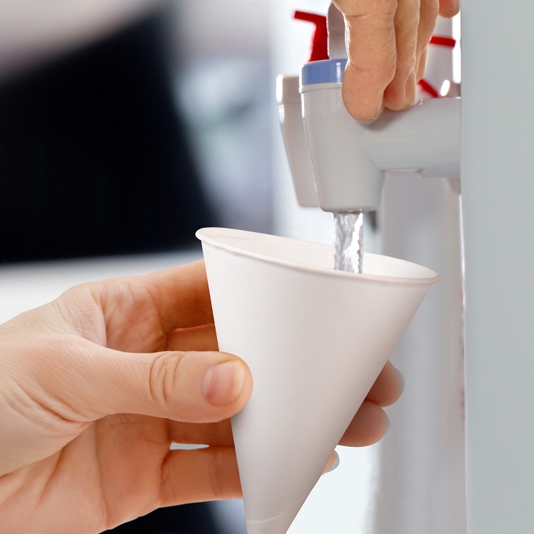 SOLO CUP BARE CONE ROLLED RIM WHITE 4 OZ ECO