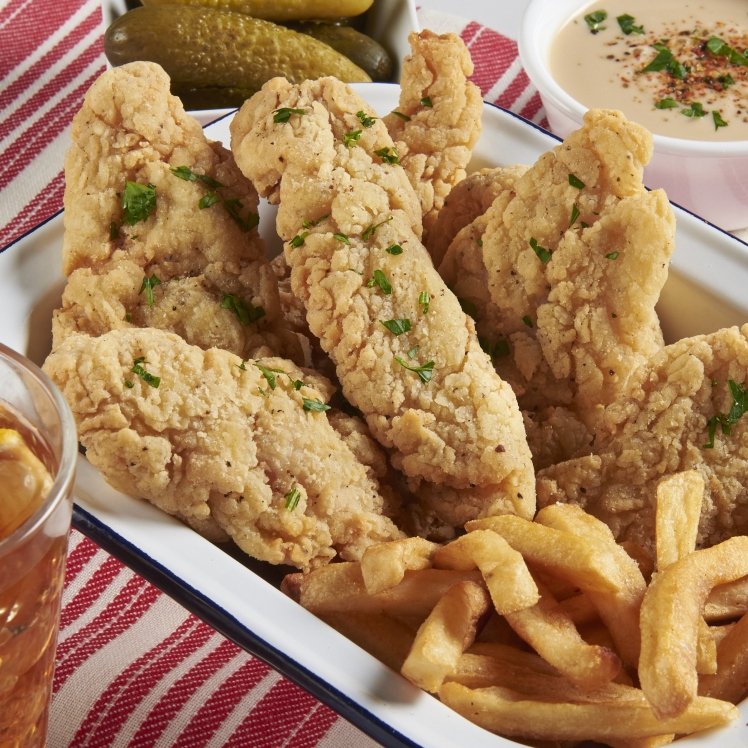 PATUXENT FARMS PREMIUM BREADED RAW LIGHT PEPPER CHICKEN FRITTER TENDERLOINS JUMBO