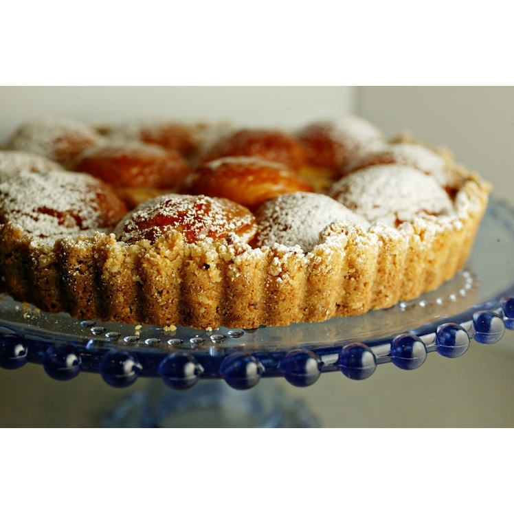 MONARCH APRICOT HALF UNPEELED IN EXTRA LIGHT SYRUP