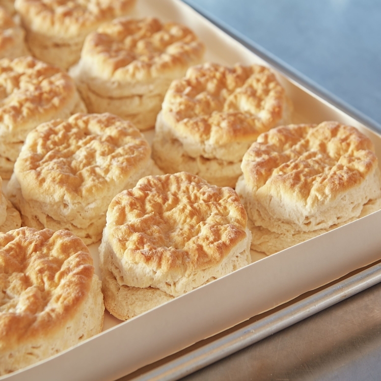 PILLSBURY BUTTERMILK BISCUITS UNSLICED 2.85 OZ