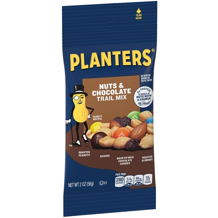 PLANTERS TRAIL NUT & CHOCOLATE SNACK MIX