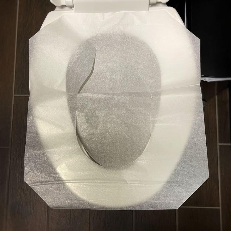 MONOGRAM SEAT COVER, TOILET 1/2 FOLD