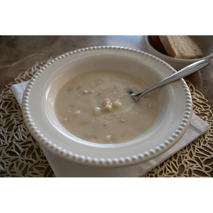 CAMPBELL'S SOUP NEW ENGLAND CLAM CHOWDER