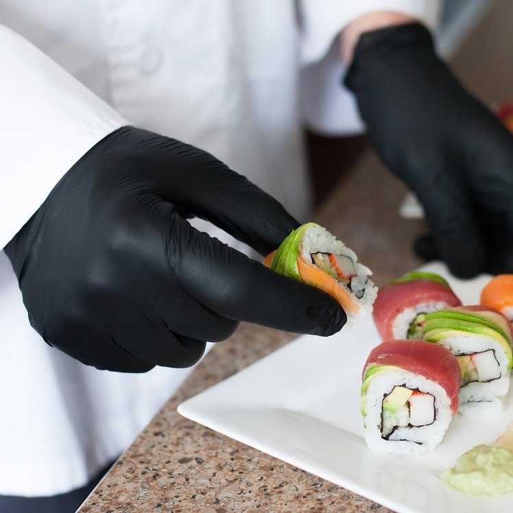 MONOGRAM BLACK AMBIDEXTROUS POWDER-FREE MEDIUM NITRILE GLOVE