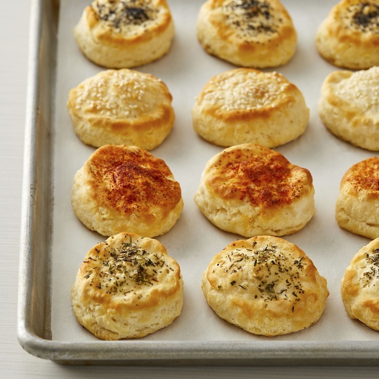 PILLSBURY SOUTHERN STYLE BISCUIT DOUGH BUTTER