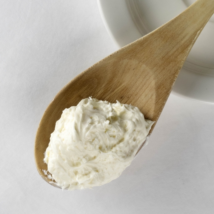 GLENVIEW FARMS CREAM CHEESE SPREAD WHIPPED