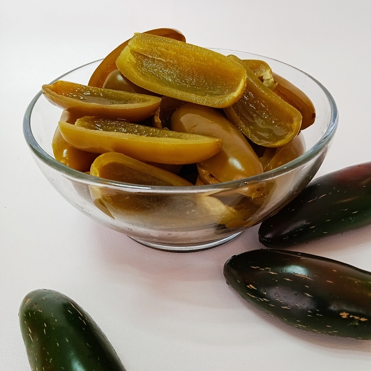 DEL SOL WHOLE JALAPENOS IN ESCABECHE