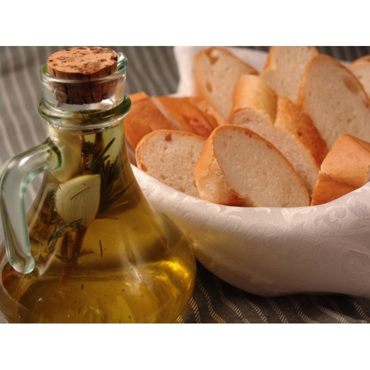 ROSELI OIL OLIVE EXTRA VIRGIN IMPORTED SALAD