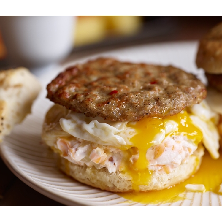 SMITHFIELD FARMLAND COOKED SILVER PORK SAUSAGE PATTIES 1.5 OZ 13814