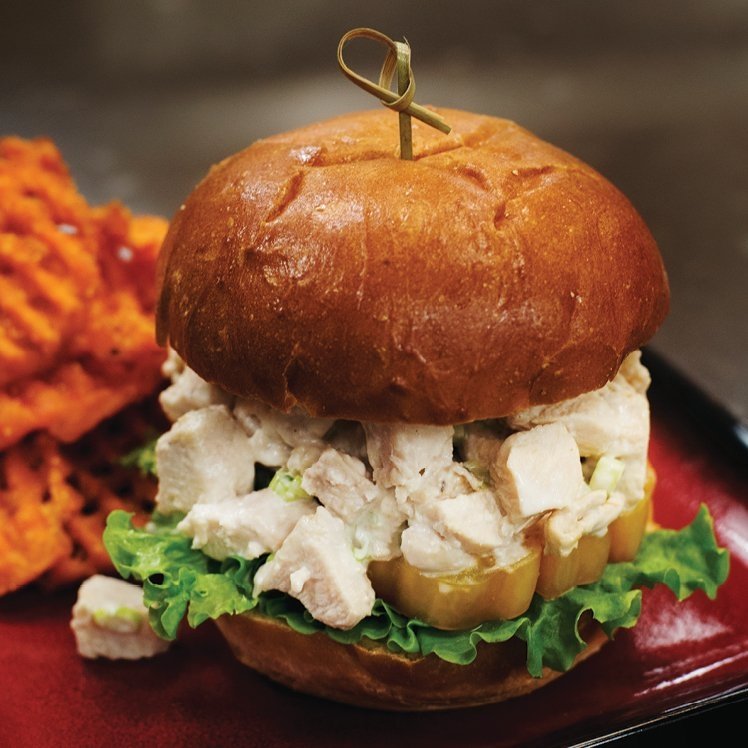 LOW-SODIUM DICED COOKED CHICKEN BREAST