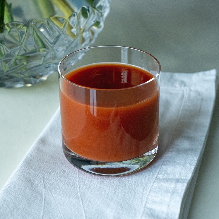 V8 CAMPBELL'S SPICY VEGETABLE JUICE