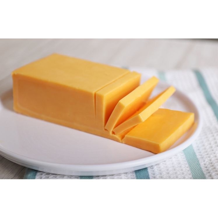 TILLAMOOK MEDIUM CHEDDAR LOAF