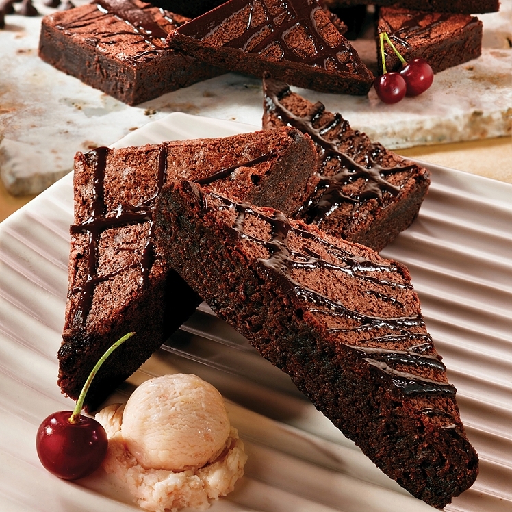 DEVONSHIRE BROWNIE CHOCOLATE FUDGE 1/4 SHEET NOT ICED UNSLICED