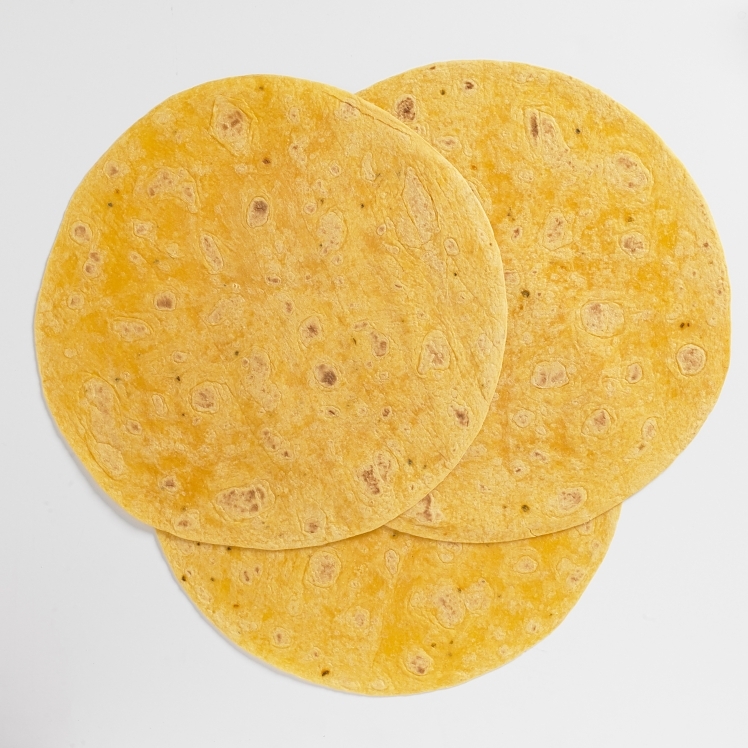 LA BANDERITA TOMATO BASIL FLOUR TORTILLAS 12 INCH