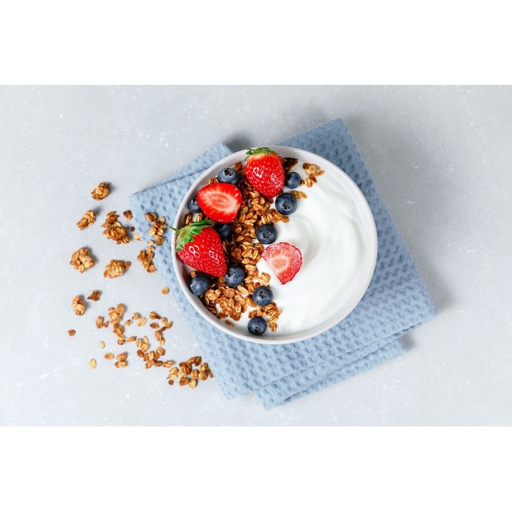 DANNON LIGHT & FIT YOGURT ASSORTED STRAWBERRY BLUEBERRY & RASPBERRY FAT FREE SINGLE SERVING CUPS