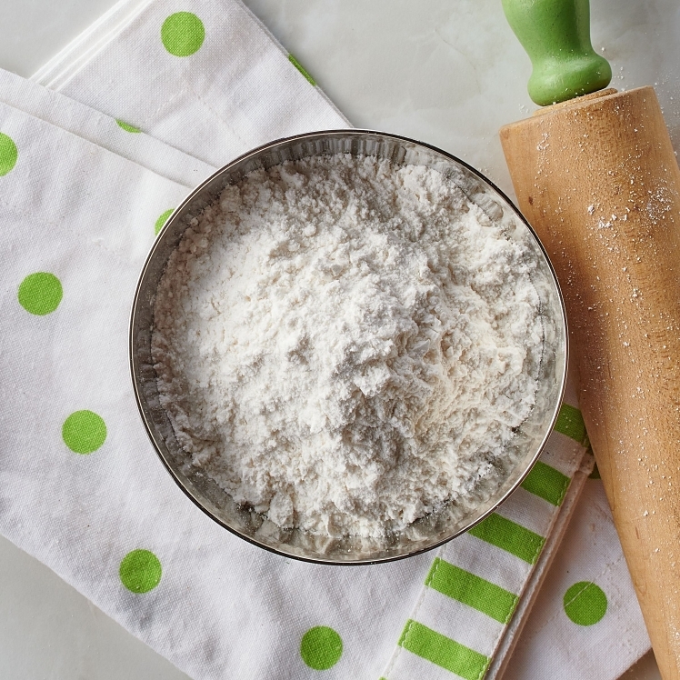 GOLD MEDAL GENERAL MILLS WHITE CAKE BLEACHED FLOUR ENRICHED PURASNOW