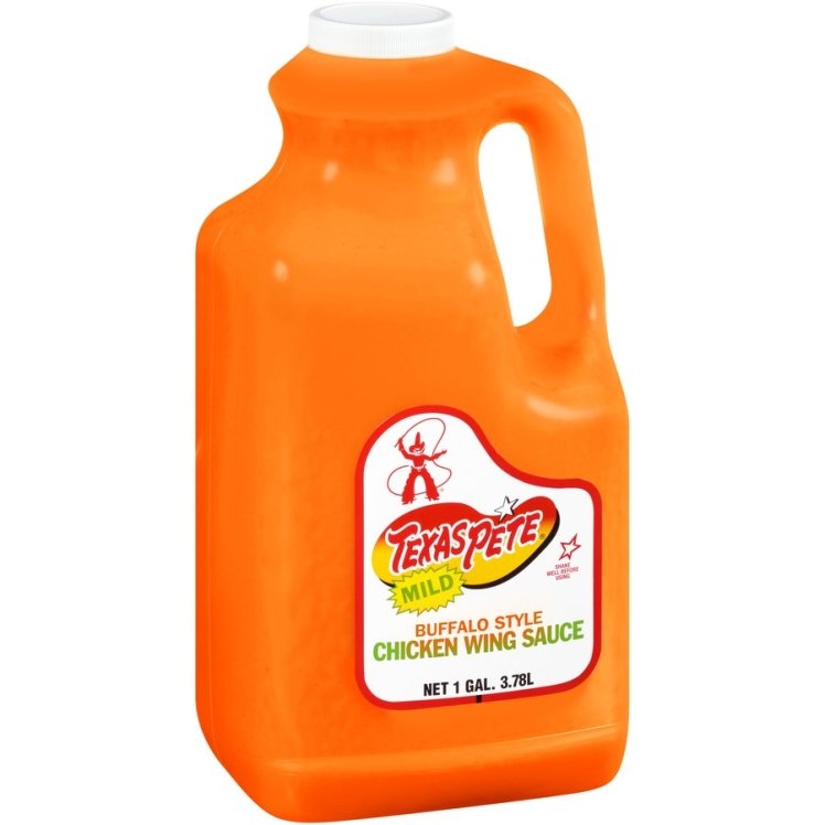 TEXAS PETE BUFFALO MILD PLASTIC JUG