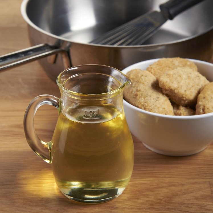 HARVEST VALUE CANOLA FRYING LIQUID OIL