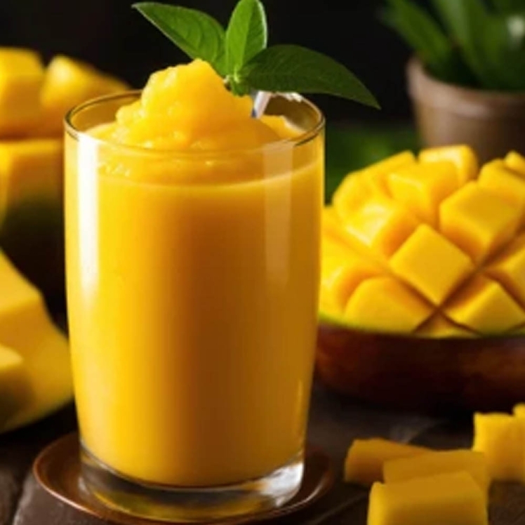 MAUI LYONS MANGO SMOOTHIE