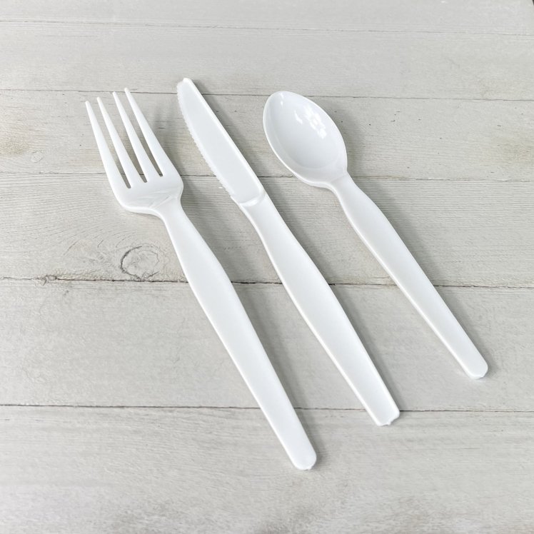 MONOGRAM WHITE HEAVY WEIGHT TEASPOON
