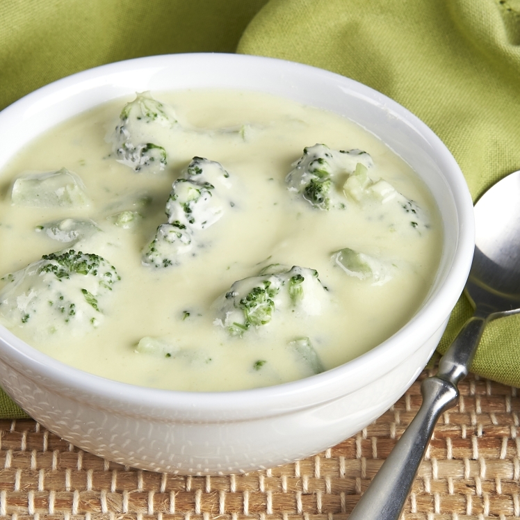 MOLLY'S KITCHEN CREAM BROCCOLI SOUP CONDENSED