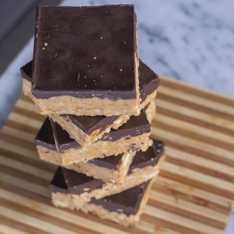 MONARCH CREAMY PEANUT BUTTER