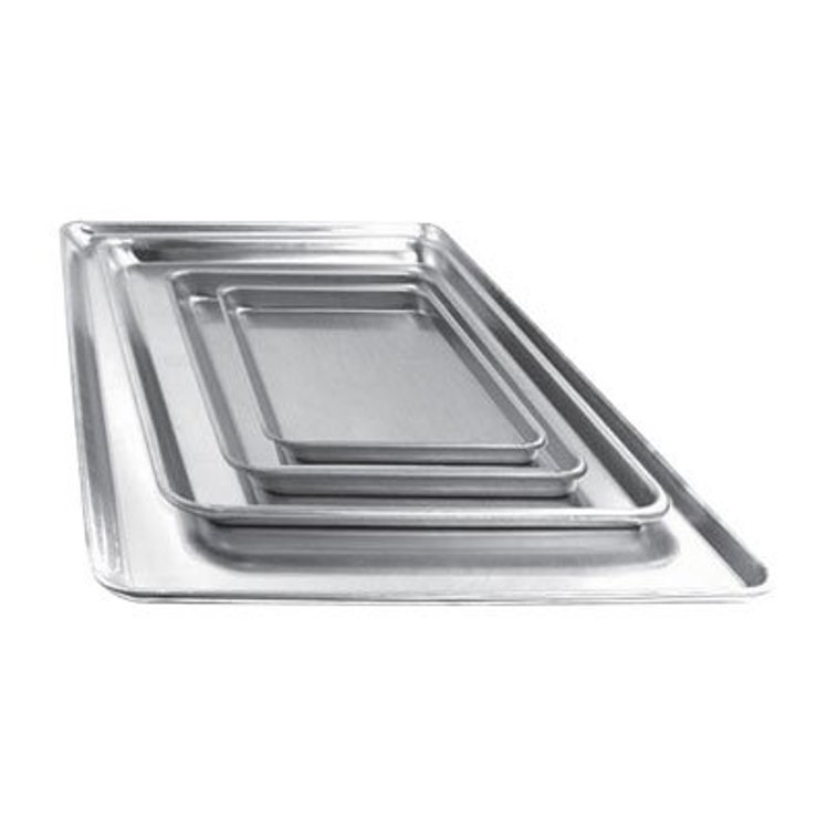 D.W.L. INDUSTRIES/WINCO ALUMINUM 13X18 INCH BAKING SHEET PAN