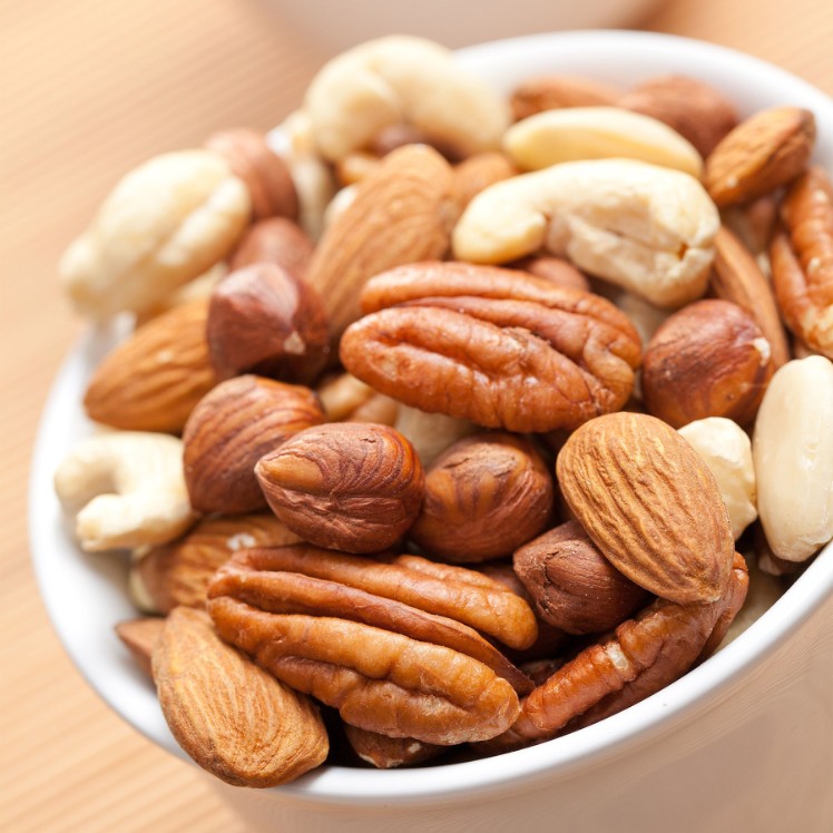 MONARCH NUT MIX FANCY WITH PEANUT WHOLE ROASTED