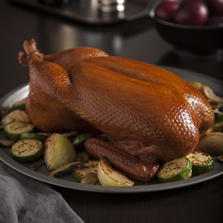 MAPLE LEAF FARMS WHOLE DUCK 6 HEAD RANDOM BONE-IN SKIN-ON