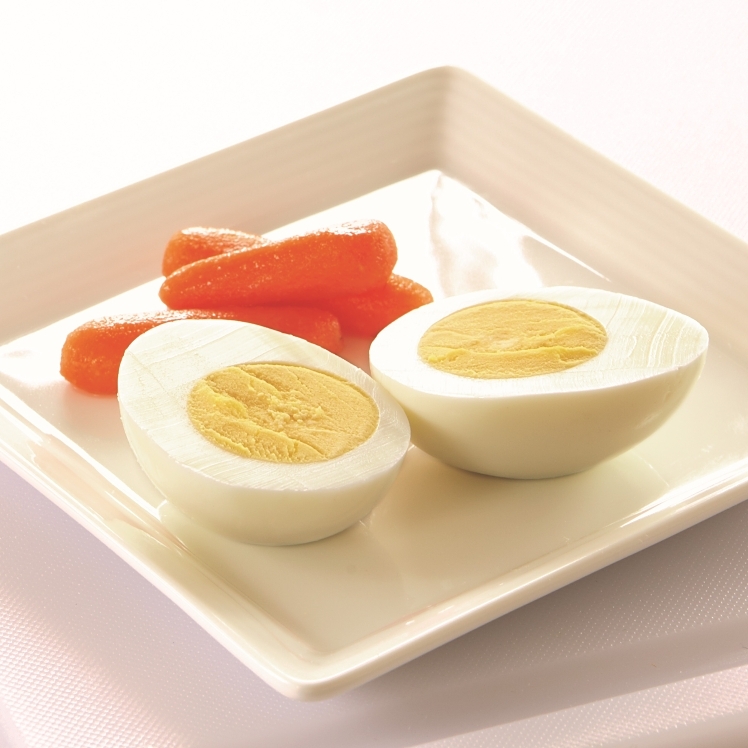 EASY EGGS PEELED HARD COOKED EGGS