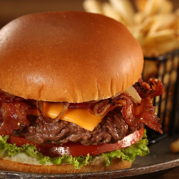 Hilltop Hearth 4 in Brioche Hamburger Buns Sliced