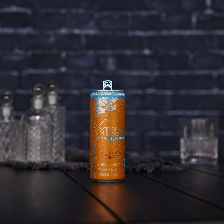 RED BULL ENERGY STRAWBERRY APRICOT SUGAR-FREE CAN SHELF STAB