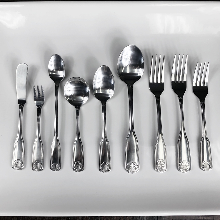 SUPERIOR / CES FORK, DINNER SHELL 18/0 STAINLESS STEEL HEAVYWEIGHT