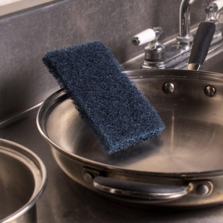 Monogram Extra Blue X Nylon Scrubber